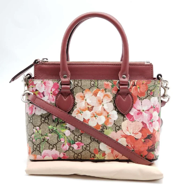 Gucci crossbody bags for women with adjustable leather strapsGucci Bloom Pink Shoulder Bag