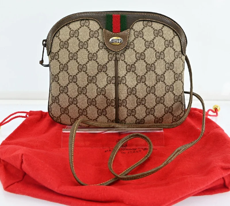 Women Gucci bags with a detachable mirror insideGucci Gg Pattern Sherry Shoulder