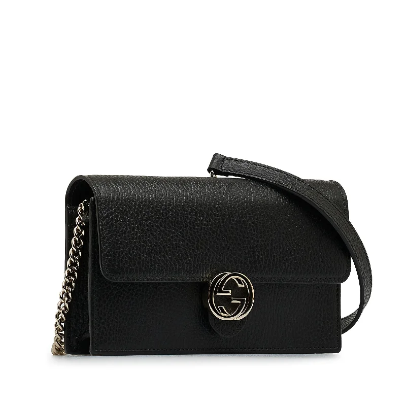 Women Gucci bags with a front - zip pocket for small itemsGucci Dollar Interlocking G Wallet on Chain (i2YFgN)