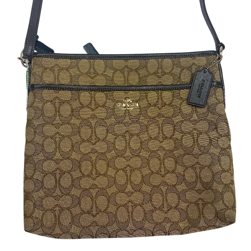 Coach bags with a front - zip pocket for small items like keys and cardsCrossbody Designer By Coach, Size: Large