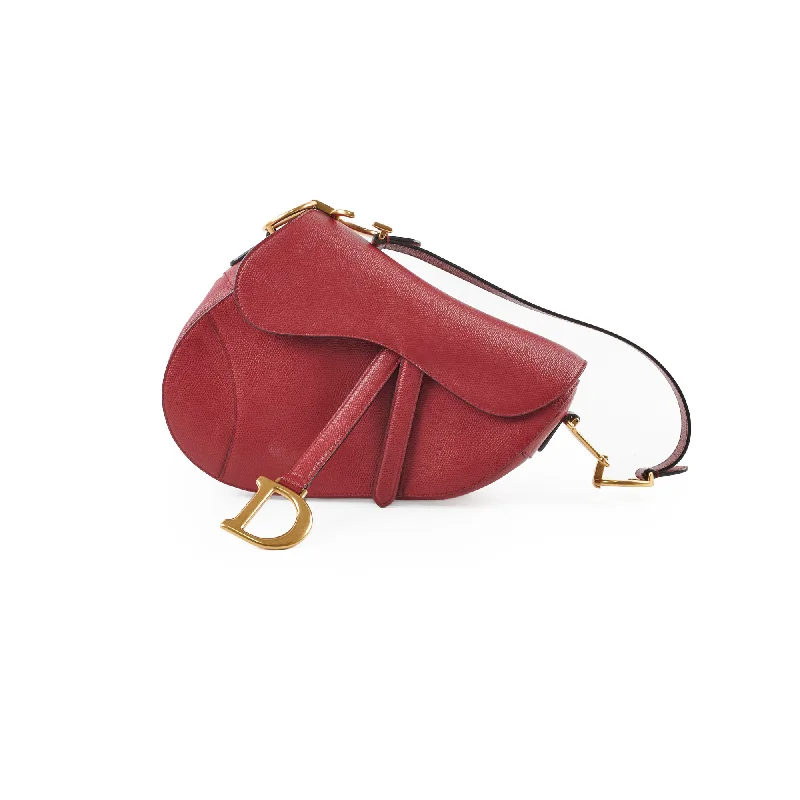 Christian Dior tote bags with a double - handle and shoulder - strap optionChristian Dior Saddle Bag Burgundy