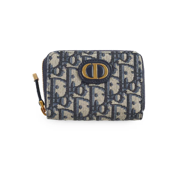 High - fashion Christian Dior bags with a geometric patternChristian Dior Small 30 Montaigne Voyageur Coin Purse