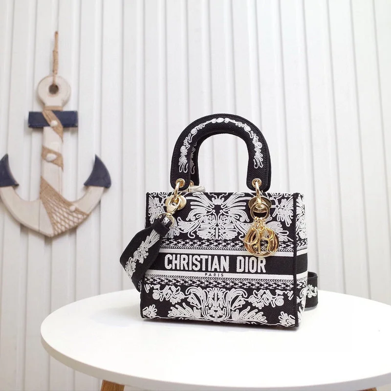 Luxury Christian Dior crossbody bags with a chain - link strapBC - Dior Bags - 1229