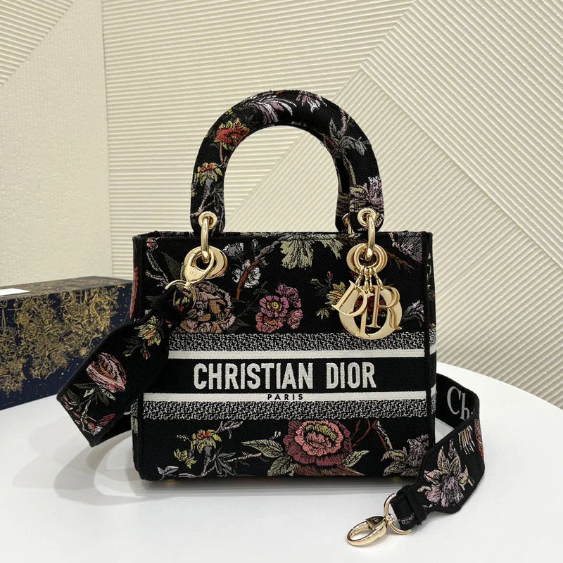 Christian Dior bags with a quilted pattern and gold - toned hardwareChristian Dior  Bags - 2814