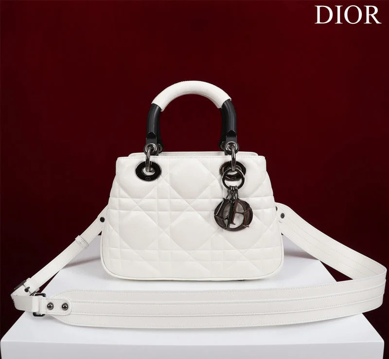 High - fashion Christian Dior bags with a geometric patternChristian Dior  Bags - 2825