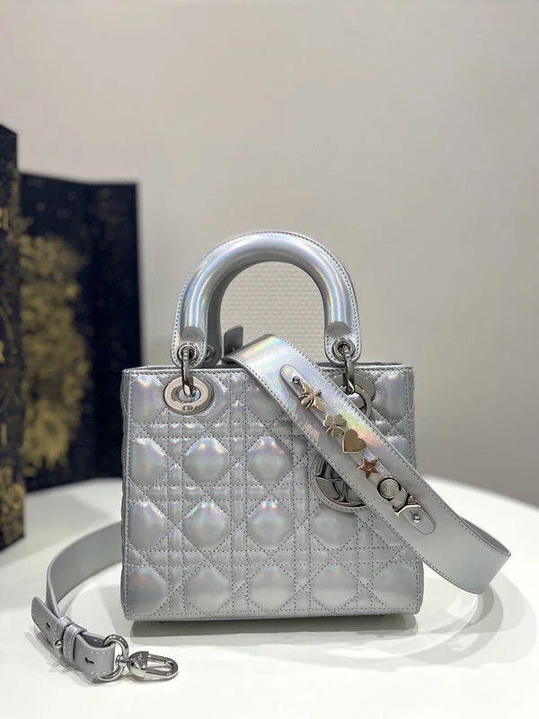 Luxury Christian Dior crossbody bags with a chain - link strapChristian Dior  Bags - 328