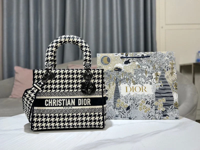 Christian Dior handbags with a back - pocket for quick storageChristian Dior  Bags - 3373