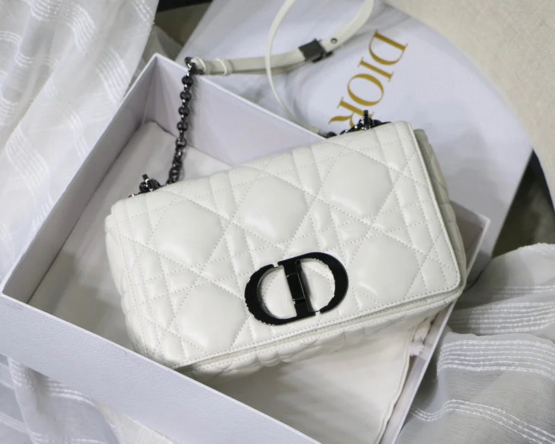 Christian Dior bags with a quilted pattern and gold - toned hardwareChristian Dior  Bags - 4061