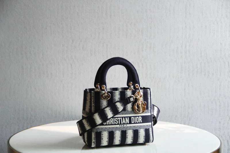 Christian Dior bags with a detachable coin purse insideChristian Dior  Bags - 4101