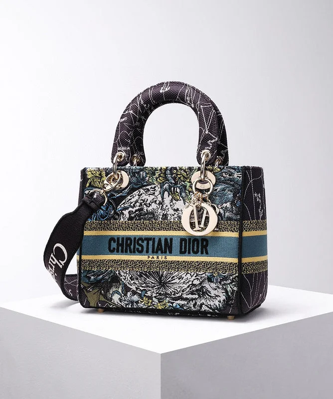 Christian Dior handbags with a removable shoulder strap for versatilityChristian Dior  Bags - 4108