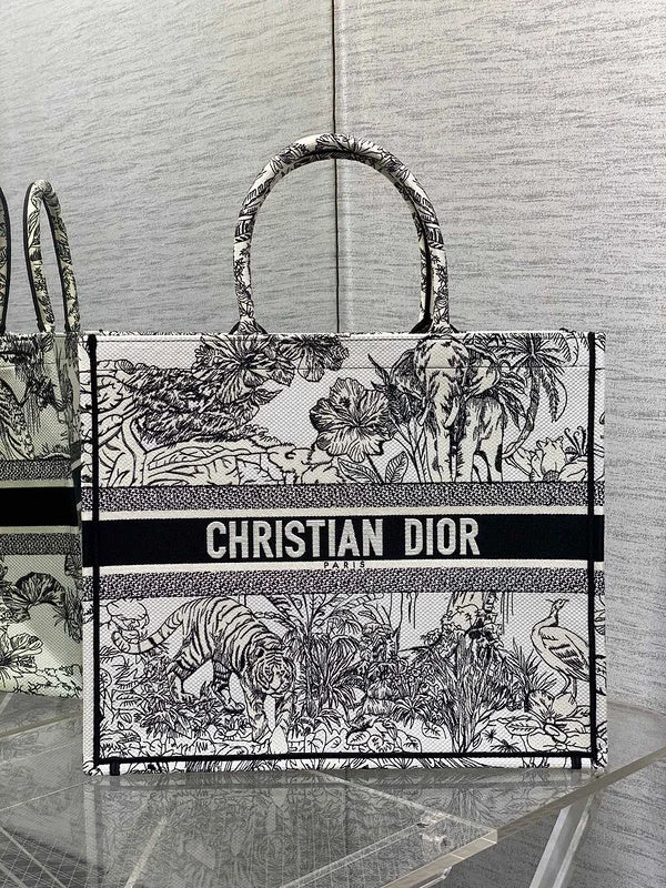 Christian Dior tote bags with a printed Dior logo on the frontChristian Dior  Bags - 413