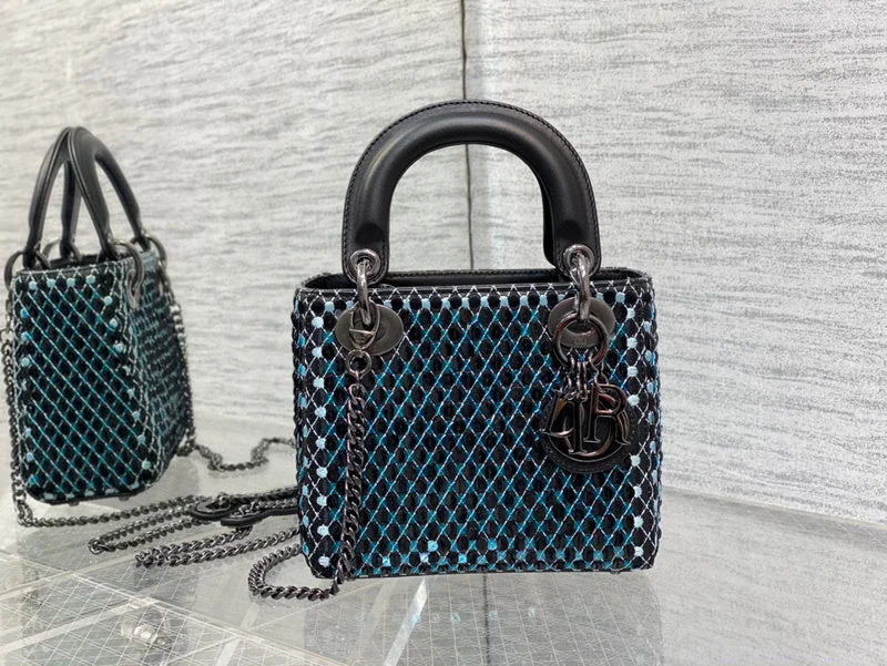 Luxury Christian Dior crossbody bags with a chain - link strapChristian Dior  Bags - 415