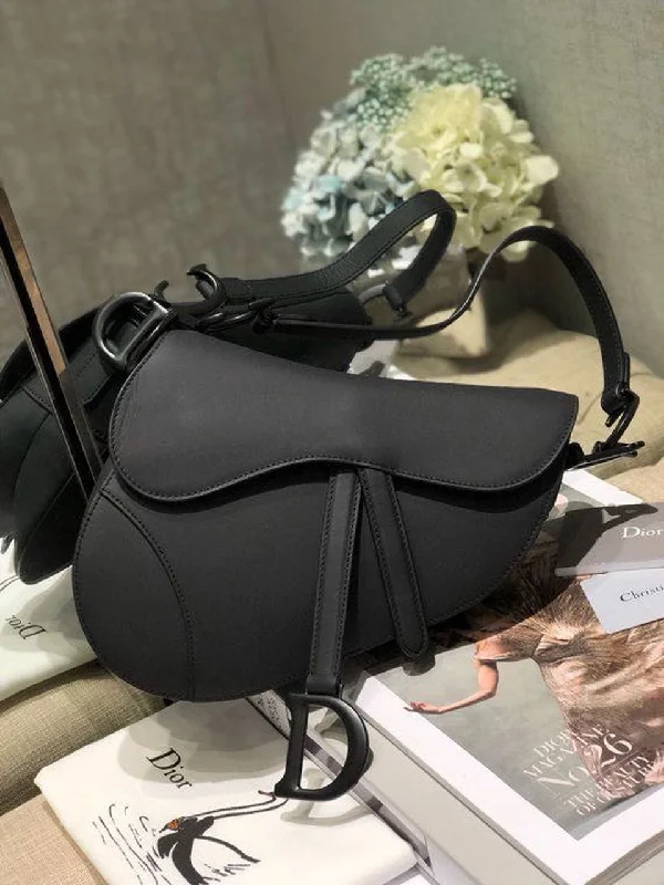 Fashion - forward Christian Dior tote bags for the modern womanChristian Dior Saddle Bag Black For Women