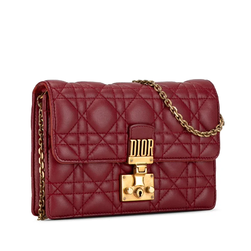 High - fashion Christian Dior bags with a geometric patternDior Lambskin Cannage DiorAddict Wallet on Chain (ZucAi9)