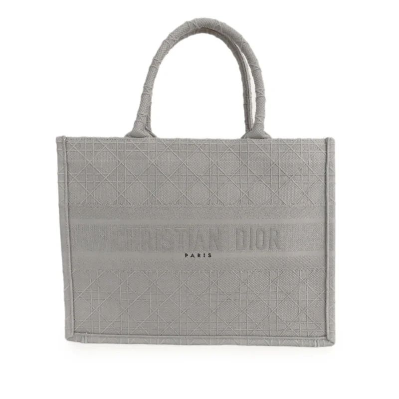 Christian Dior handbags with a removable shoulder strap for versatilityDior Medium Cannage Embroidered Book Tote (SHG-28ICrL)