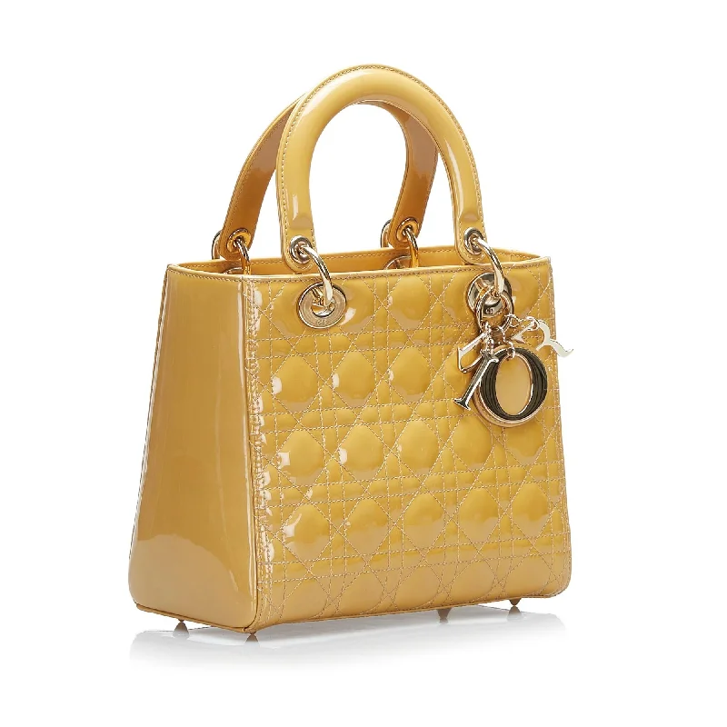 Contemporary Christian Dior handbags with a unique shapeDior Medium Patent Cannage Lady Dior (SHG-3ZyBZO)