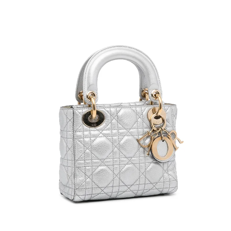 Luxury Christian Dior crossbody bags with a chain - link strapDior Mini Cannage Lambskin Lady Dior (SHG-MzLTwv)