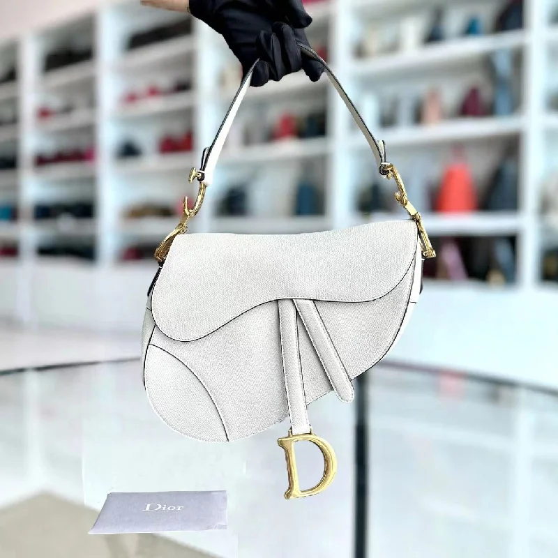 Contemporary Christian Dior handbags with a unique shapeSaddle Medium Grained Calfskin White Golden Hardware