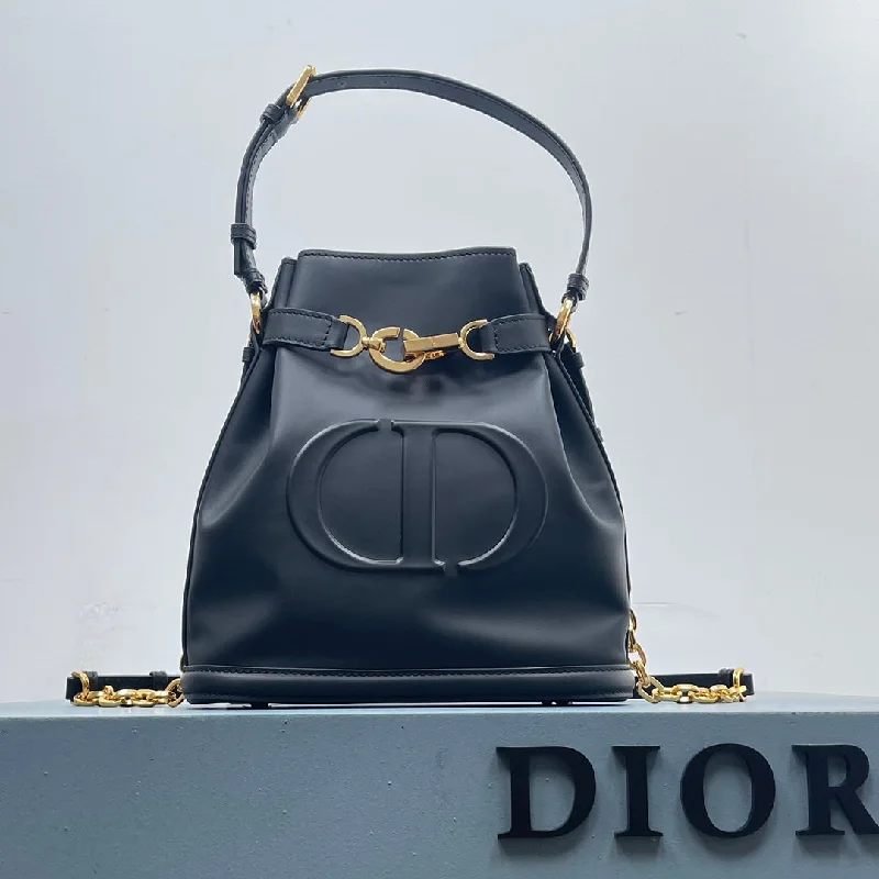 Christian Dior handbags with a detachable mirror for on - the - go touch - upsWF - Dior Bag - 038