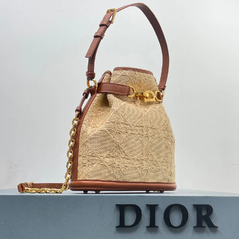 Christian Dior Saddle bags with a distressed leather finishWF - Dior Bag - 040