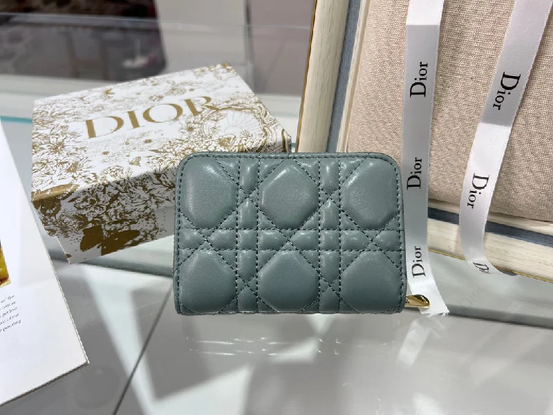 Christian Dior Saddle bags with a distressed leather finishWF - Dior Bag - 095